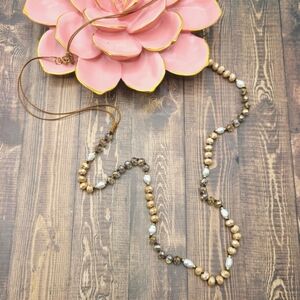 Pearl and Crystal Beaded Necklace